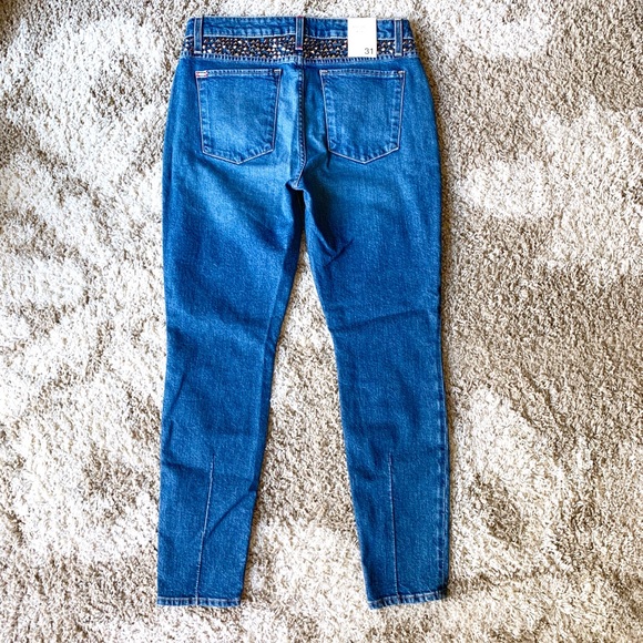 Alice & Olivia Good Radar Love Studded Skinny Jean - Picture 4 of 8